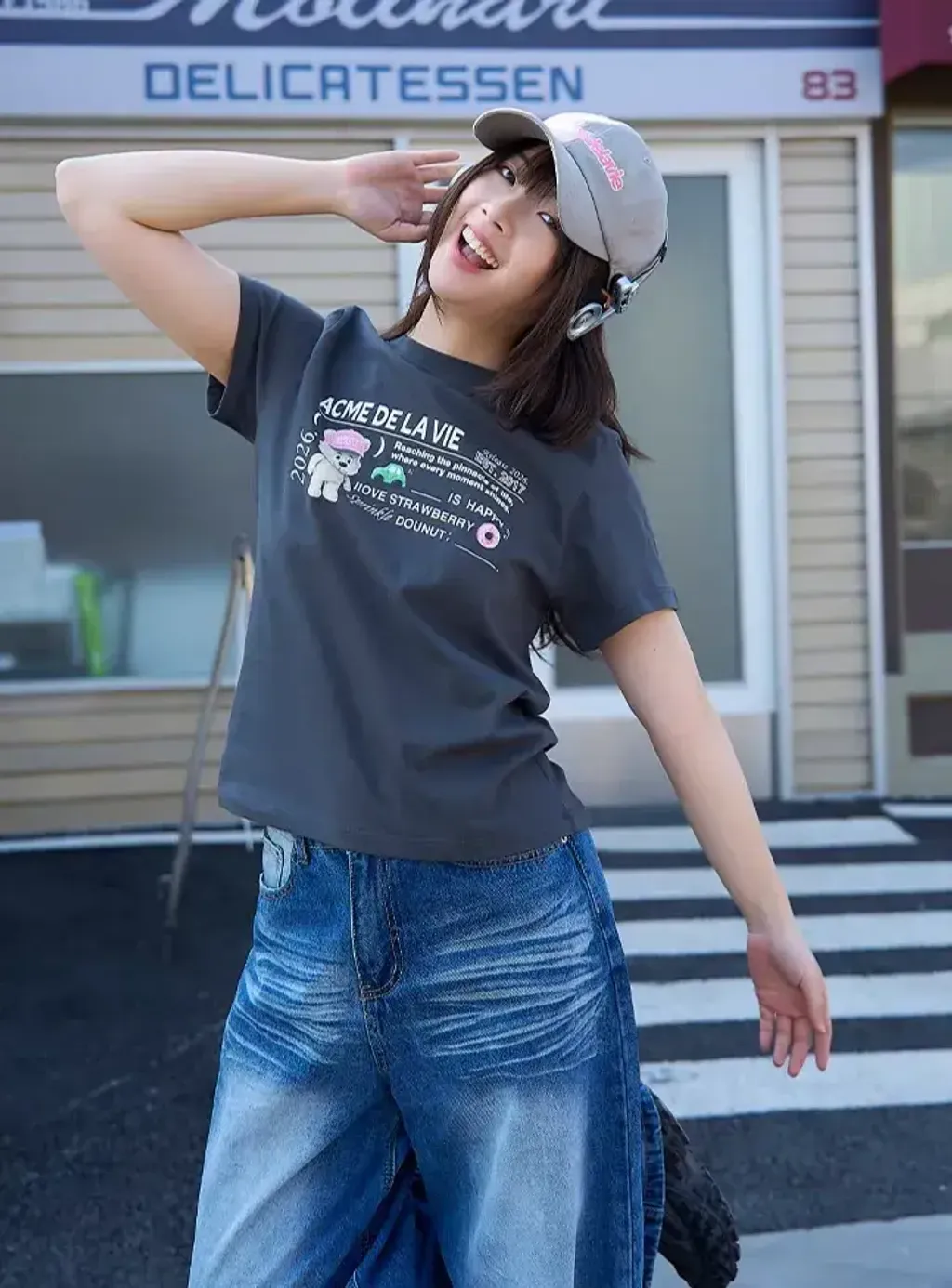 JuzBeauty_JuzBeautyMalaysia_JuzPretty_Authentic_Kbeauty_Malaysia_Skin_Care_Cosmetics_K-Beauty_Health_Care_korean_streetwear_US_Luxury_ADLV Woman Typing Profile Short Sleeve T-Shirt Tee 上衣14