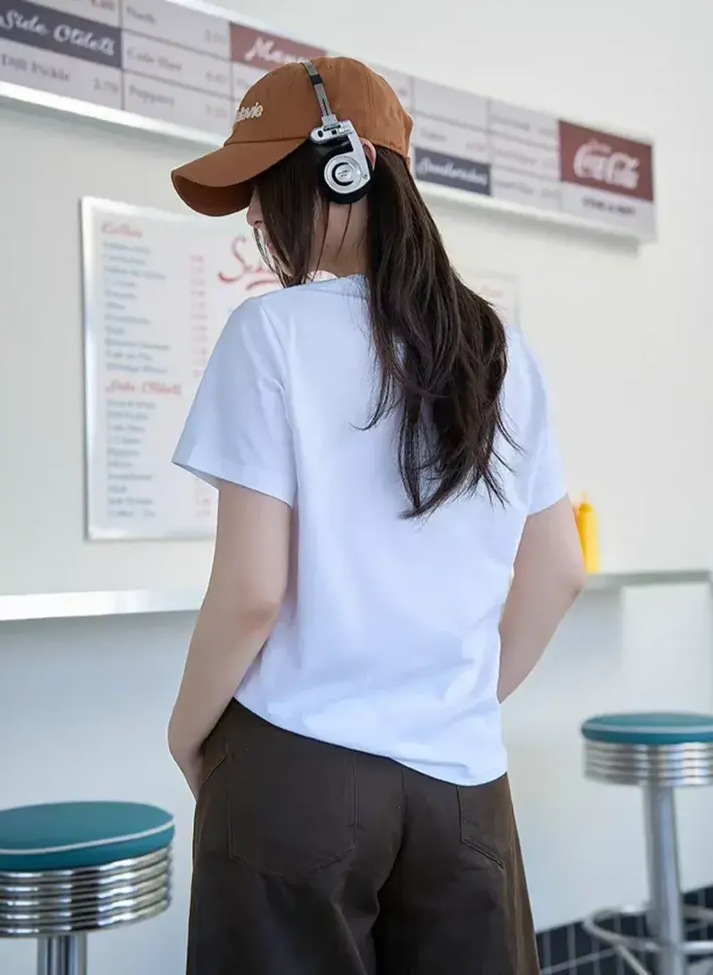 JuzBeauty_JuzBeautyMalaysia_JuzPretty_Authentic_Kbeauty_Malaysia_Skin_Care_Cosmetics_K-Beauty_Health_Care_korean_streetwear_US_Luxury_ADLV Woman Typing Profile Short Sleeve T-Shirt Tee 上衣18