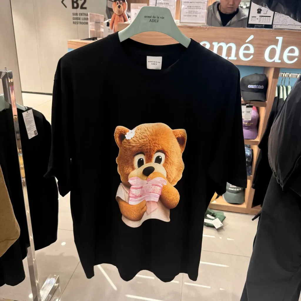 JuzBeauty_JuzBeautyMalaysia_JuzPretty_Authentic_Kbeauty_Malaysia_Skin_Care_Cosmetics_K-Beauty_Health_Care_korean_streetwear_US_Luxury_ADLV AC Bear Baby Face Gift Short Sleeve T-Shirt Tee 上衣10