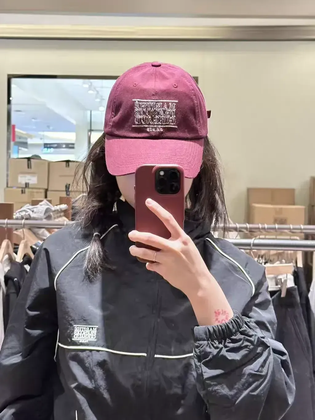 JuzBeauty_JuzBeautyMalaysia_JuzPretty_Authentic_Kbeauty_Malaysia_Skin_Care_Cosmetics_K-Beauty_Health_Care_korean_streetwear_US_Luxury_MARITHE Doodle Classic Logo Covered Cap 帽14