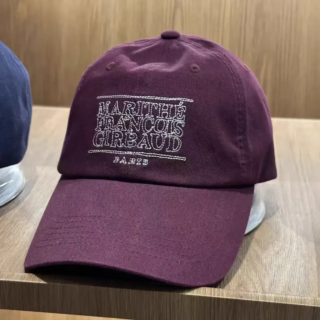 JuzBeauty_JuzBeautyMalaysia_JuzPretty_Authentic_Kbeauty_Malaysia_Skin_Care_Cosmetics_K-Beauty_Health_Care_korean_streetwear_US_Luxury_MARITHE Doodle Classic Logo Covered Cap 帽16