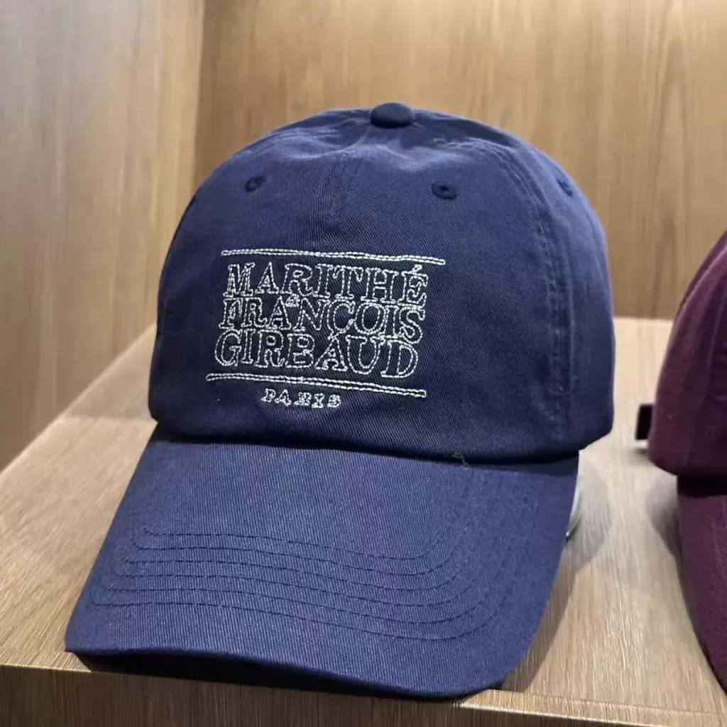 JuzBeauty_JuzBeautyMalaysia_JuzPretty_Authentic_Kbeauty_Malaysia_Skin_Care_Cosmetics_K-Beauty_Health_Care_korean_streetwear_US_Luxury_MARITHE Doodle Classic Logo Covered Cap 帽15