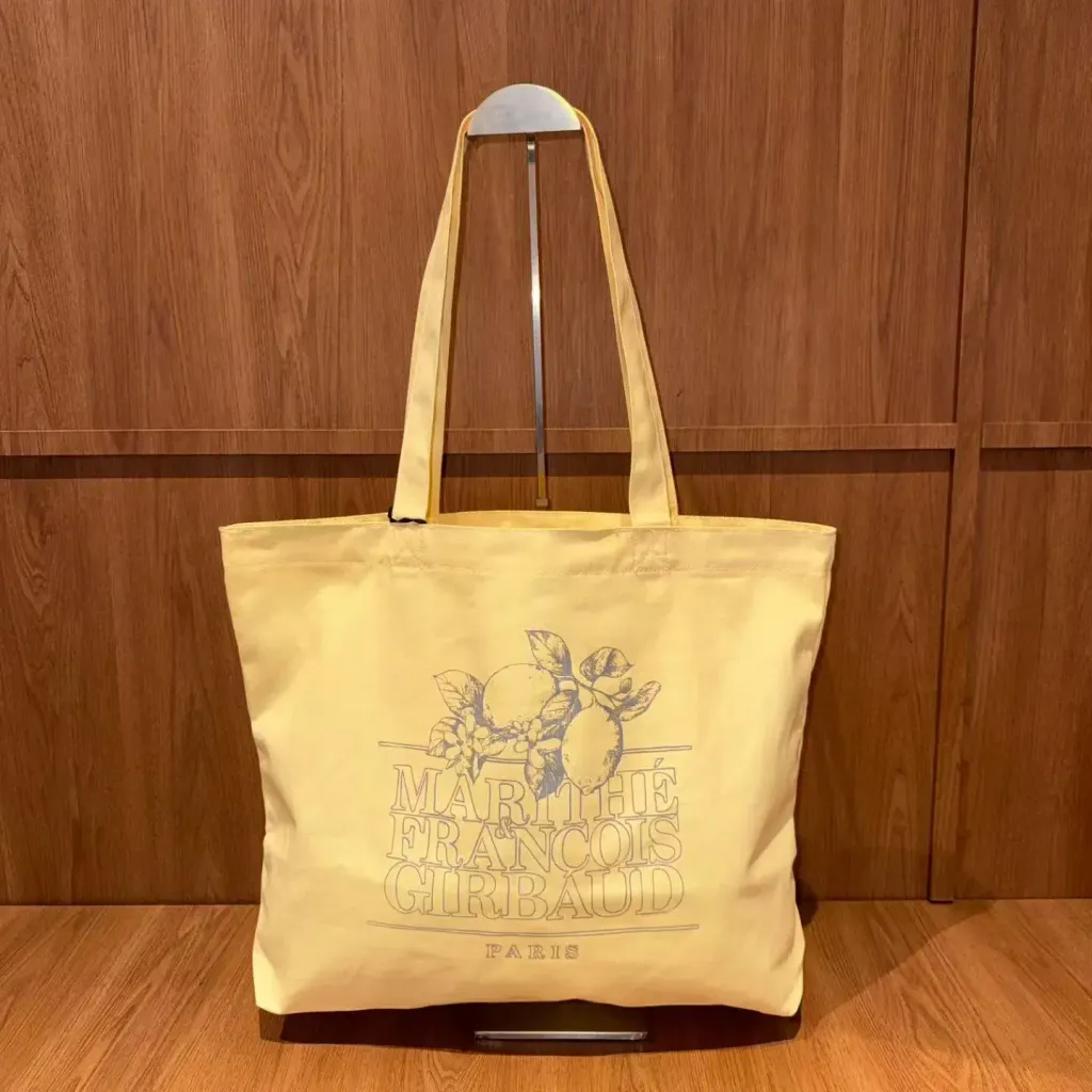 JuzBeauty_JuzBeautyMalaysia_JuzPretty_Authentic_Kbeauty_Malaysia_Skin_Care_Cosmetics_K-Beauty_Health_Care_korean_streetwear_US_Luxury_MARITHE Lemon Classic Logo Eco Bag 包17