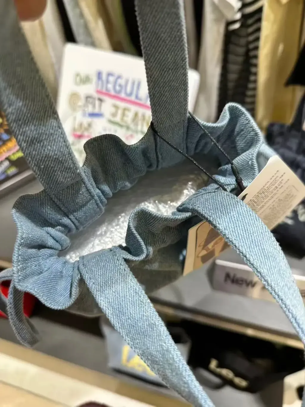 JuzBeauty_JuzBeautyMalaysia_JuzPretty_Authentic_Kbeauty_Malaysia_Skin_Care_Cosmetics_K-Beauty_Health_Care_korean_streetwear_US_Luxury_LEE LE2601BG06 Mini String Tote Bag 包11