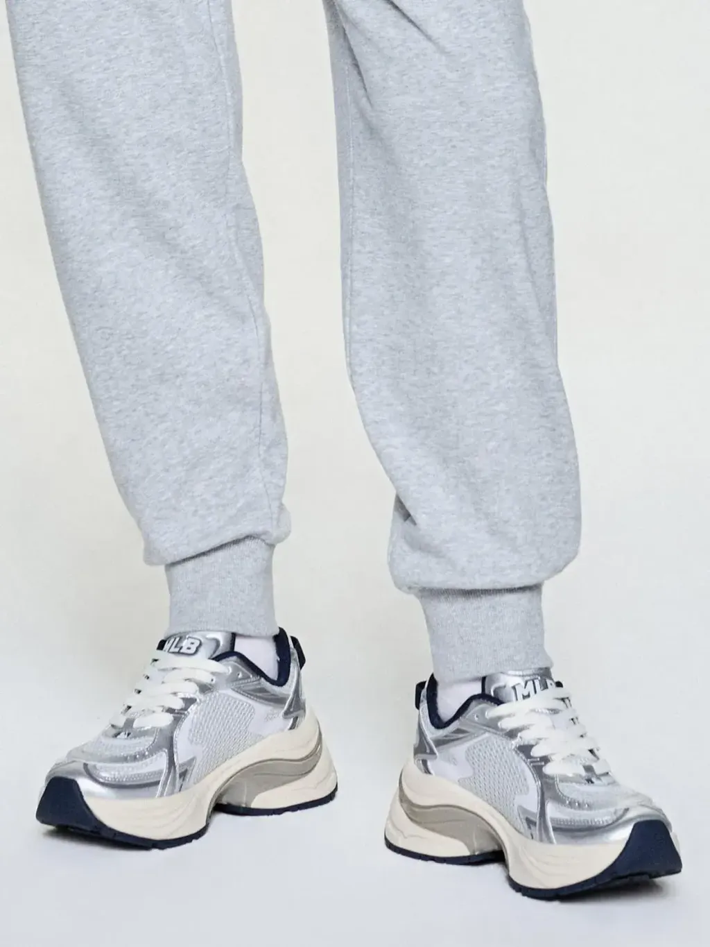 JuzBeauty_JuzBeautyMalaysia_JuzPretty_Authentic_Kbeauty_Malaysia_Skin_Care_Cosmetics_K-Beauty_Health_Care_korean_streetwear_US_Luxury_MLB Curve Runner New York Yankees Shoes 张凌赫同款老爹鞋24