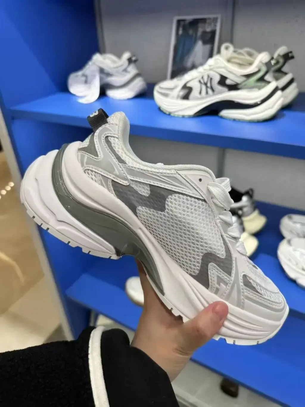 JuzBeauty_JuzBeautyMalaysia_JuzPretty_Authentic_Kbeauty_Malaysia_Skin_Care_Cosmetics_K-Beauty_Health_Care_korean_streetwear_US_Luxury_MLB Curve Runner New York Yankees Shoes 张凌赫同款老爹鞋37
