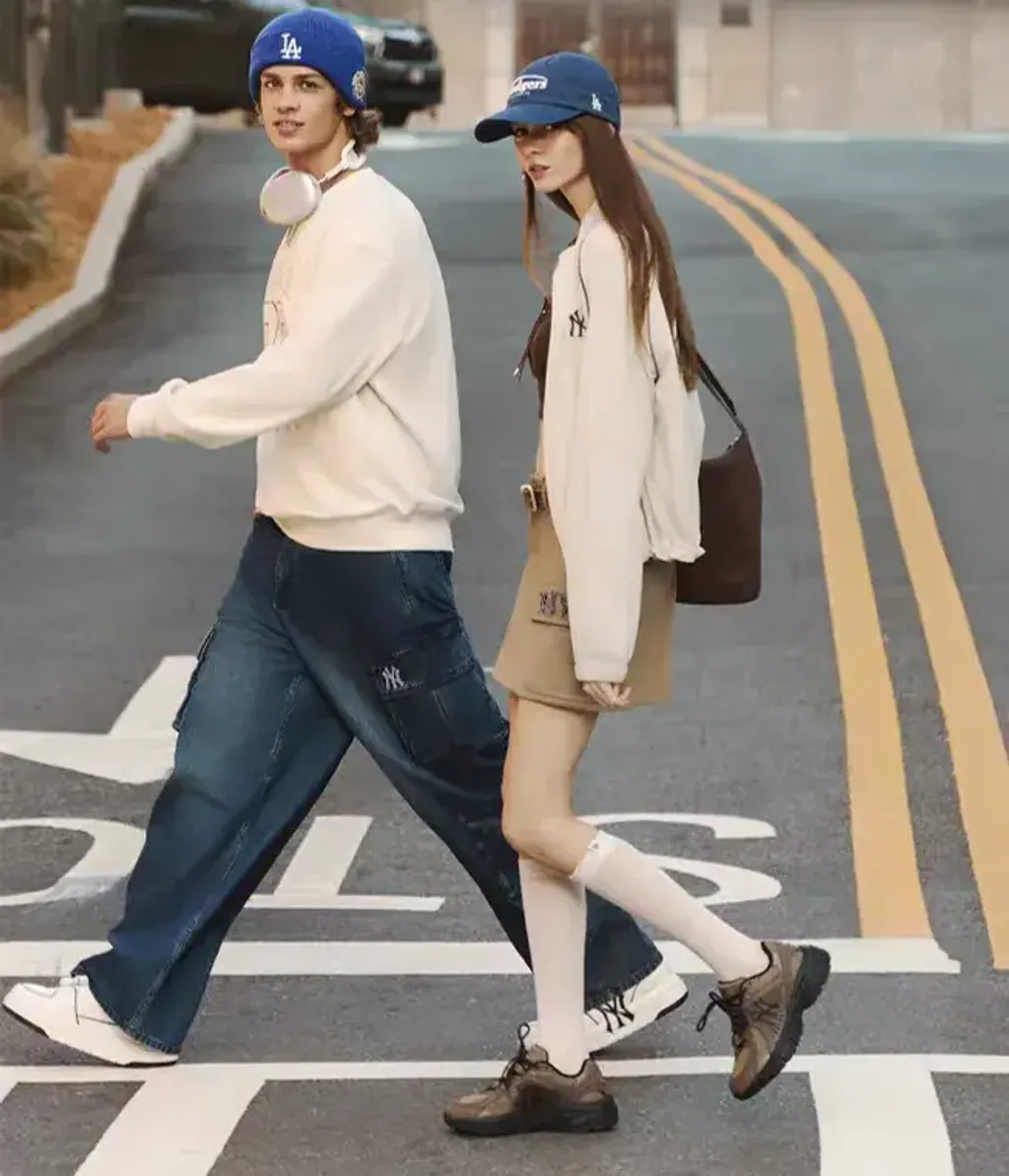 JuzBeauty_JuzBeautyMalaysia_JuzPretty_Authentic_Kbeauty_Malaysia_Skin_Care_Cosmetics_K-Beauty_Health_Care_korean_streetwear_US_Luxury_MLB 3ARNR025N Trophy Runner SD New York Yankees Shoes 老爹鞋10