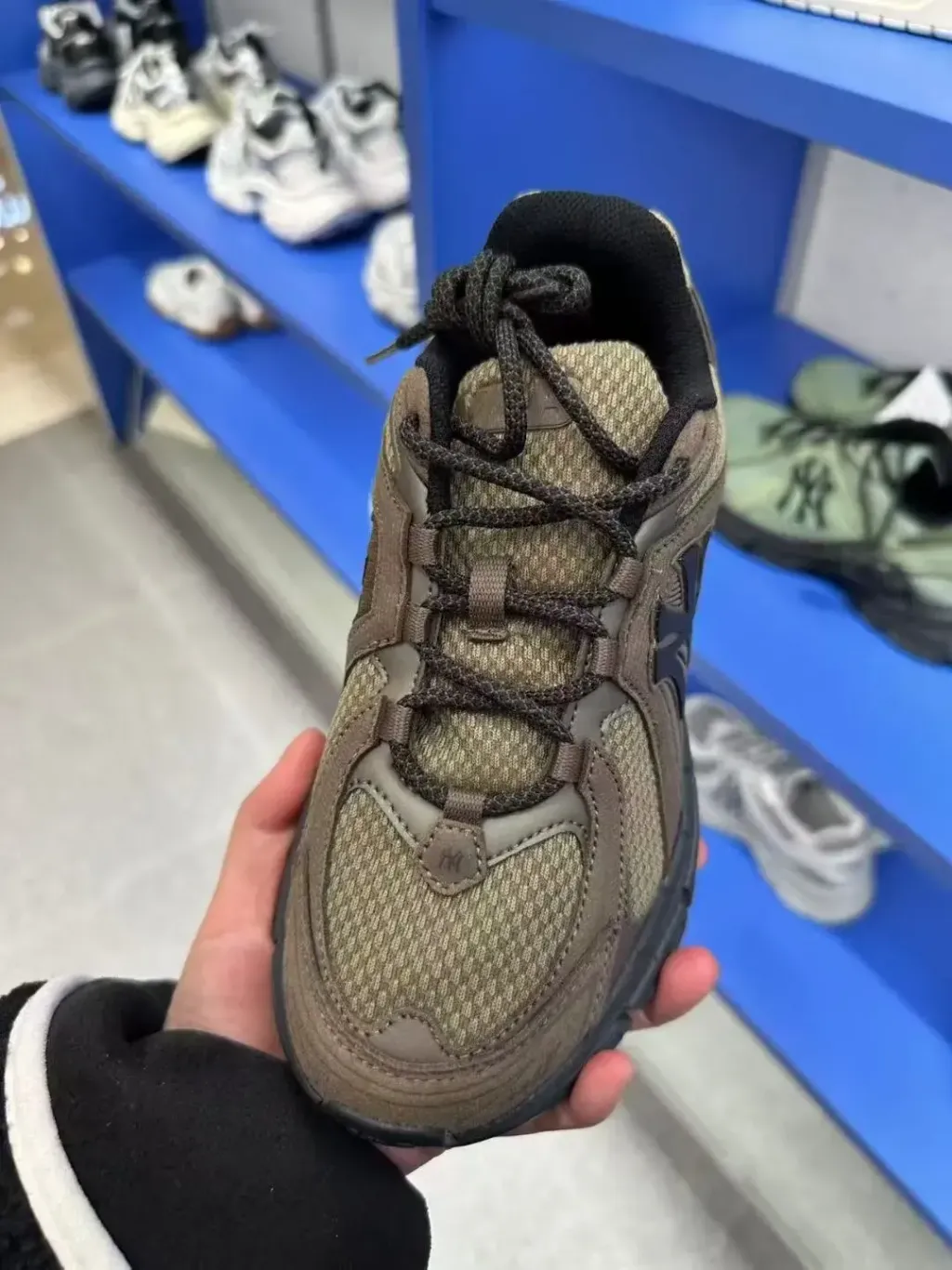 JuzBeauty_JuzBeautyMalaysia_JuzPretty_Authentic_Kbeauty_Malaysia_Skin_Care_Cosmetics_K-Beauty_Health_Care_korean_streetwear_US_Luxury_MLB 3ARNR025N Trophy Runner SD New York Yankees Shoes 老爹鞋4