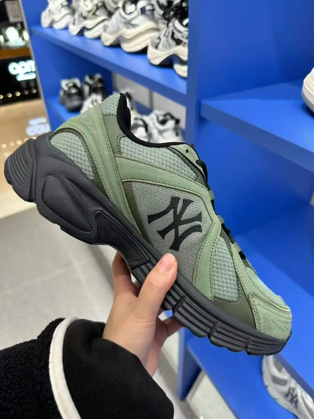 JuzBeauty_JuzBeautyMalaysia_JuzPretty_Authentic_Kbeauty_Malaysia_Skin_Care_Cosmetics_K-Beauty_Health_Care_korean_streetwear_US_Luxury_MLB 3ARNR025N Trophy Runner SD New York Yankees Shoes 老爹鞋5