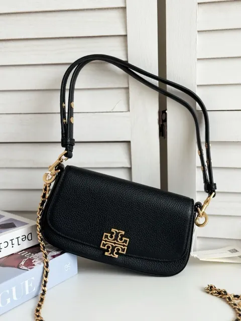 JuzBeauty_JuzBeautyMalaysia_JuzPretty_Authentic_Kbeauty_Malaysia_Skin_Care_Cosmetics_Jbeauty_Health_Care_korean_streetwear_US_Luxury_TORY BURCH 138772 Britten Convertible Crossbody In Black 腋下包10