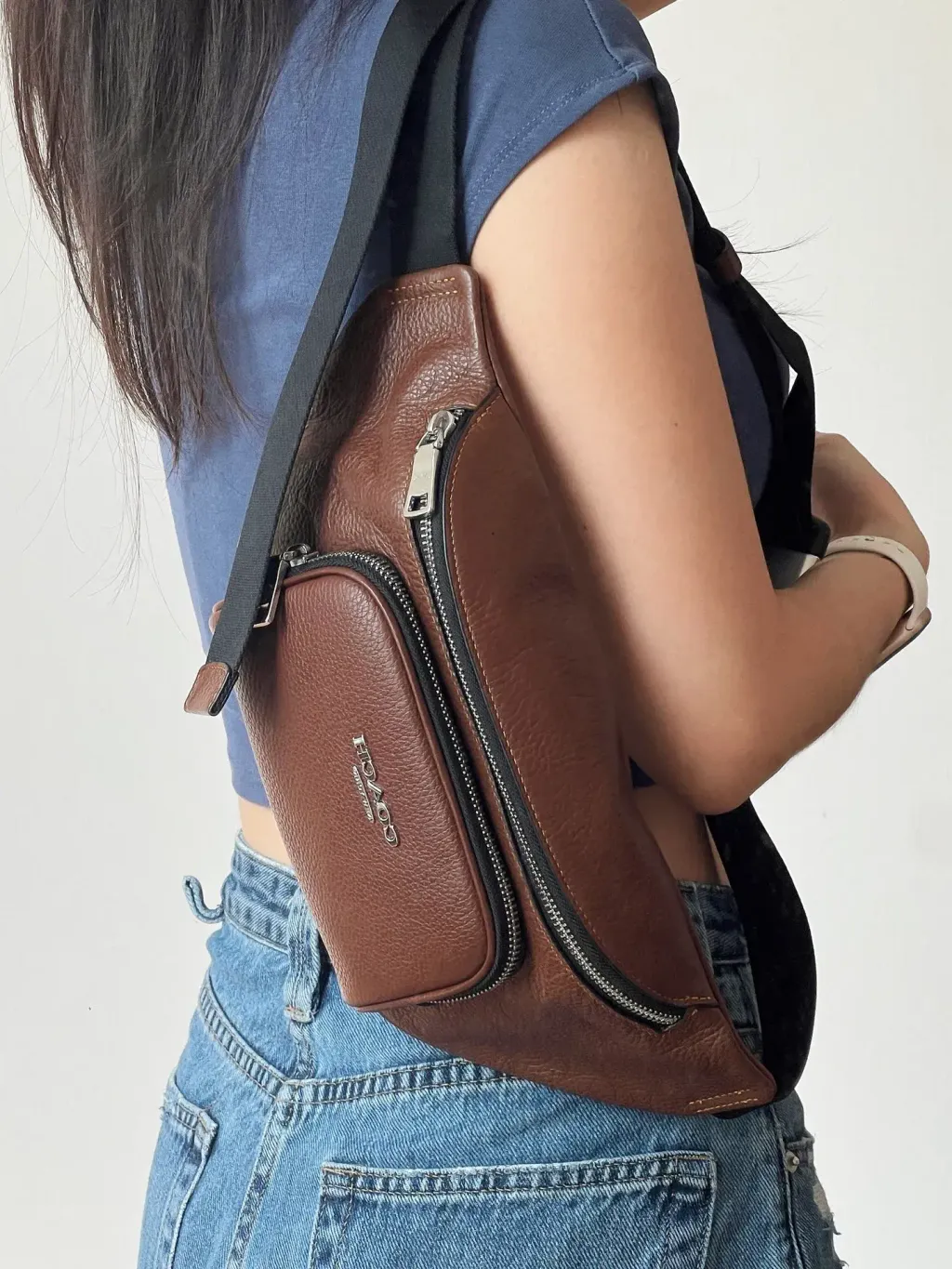 JuzBeauty_JuzBeautyMalaysia_JuzPretty_Authentic_Kbeauty_Malaysia_Skin_Care_Cosmetics_Jbeauty_Health_Care_korean_streetwear_US_Luxury_COACH CDC44 Racer Small Belt Bag In Signature Leather 男款胸包3