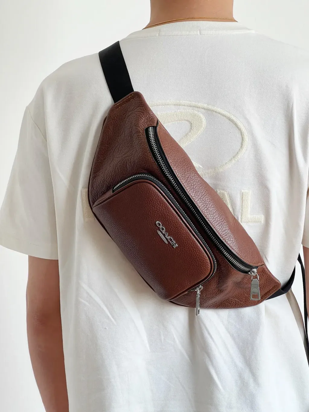 JuzBeauty_JuzBeautyMalaysia_JuzPretty_Authentic_Kbeauty_Malaysia_Skin_Care_Cosmetics_Jbeauty_Health_Care_korean_streetwear_US_Luxury_COACH CDC44 Racer Small Belt Bag In Signature Leather 男款胸包2