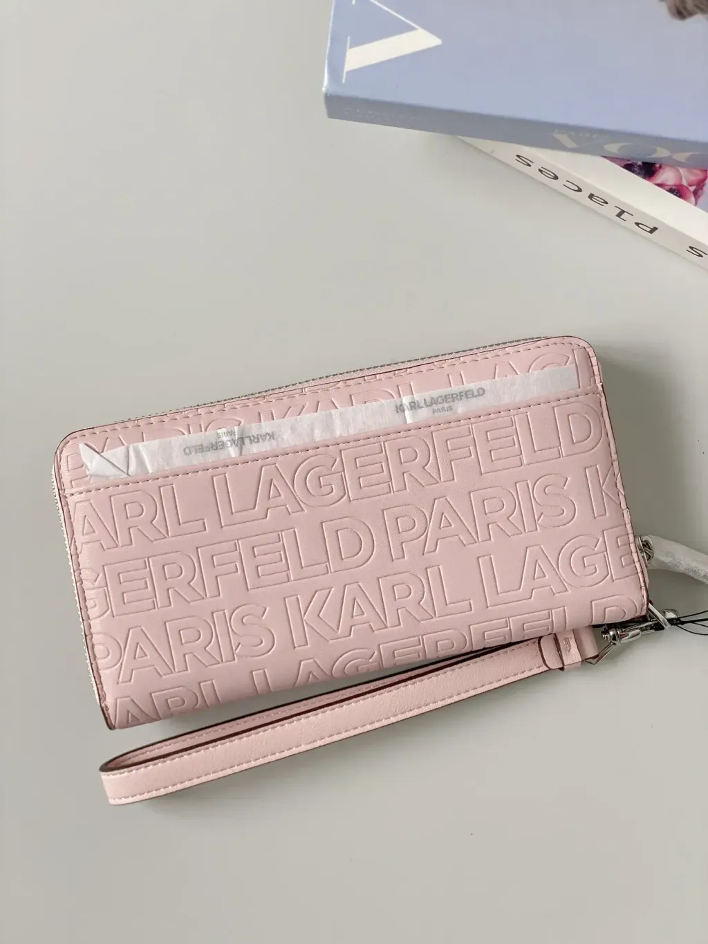 JuzBeauty_JuzBeautyMalaysia_JuzPretty_Authentic_Kbeauty_Malaysia_Skin_Care_Cosmetics_Jbeauty_Health_Care_korean_streetwear_US_Luxury_KARL LAGERFELD L5JQX8EI Meribel Duo Zip Wallet 长钱包2