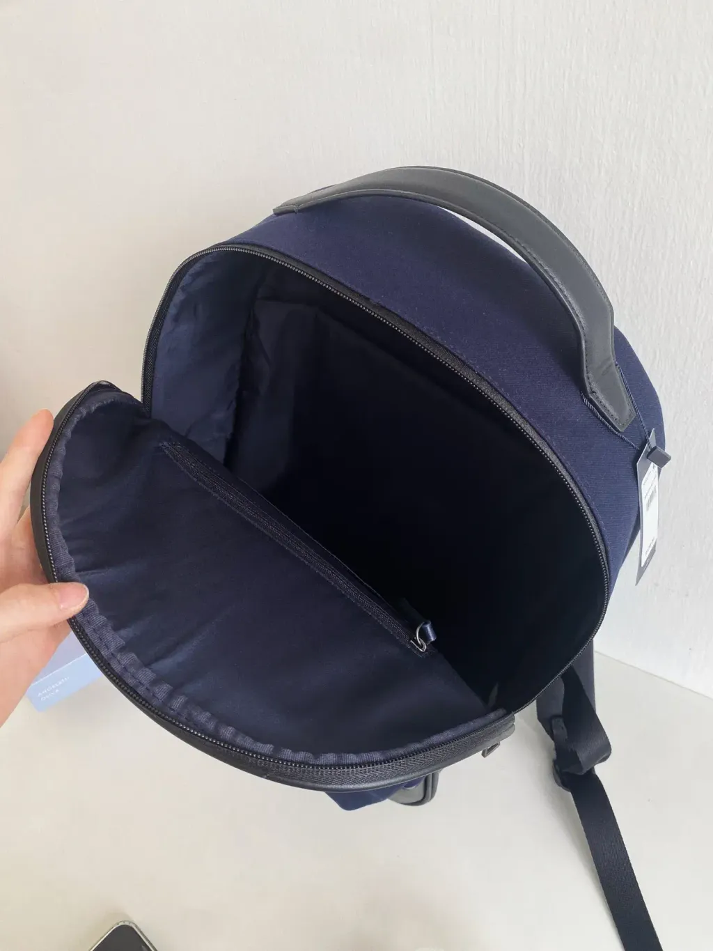 JuzBeauty_JuzBeautyMalaysia_JuzPretty_Authentic_Kbeauty_Malaysia_Skin_Care_Cosmetics_Jbeauty_Health_Care_korean_streetwear_US_Luxury_TOMMY HILFIGER XM05696 Mochila Backpack 背包5