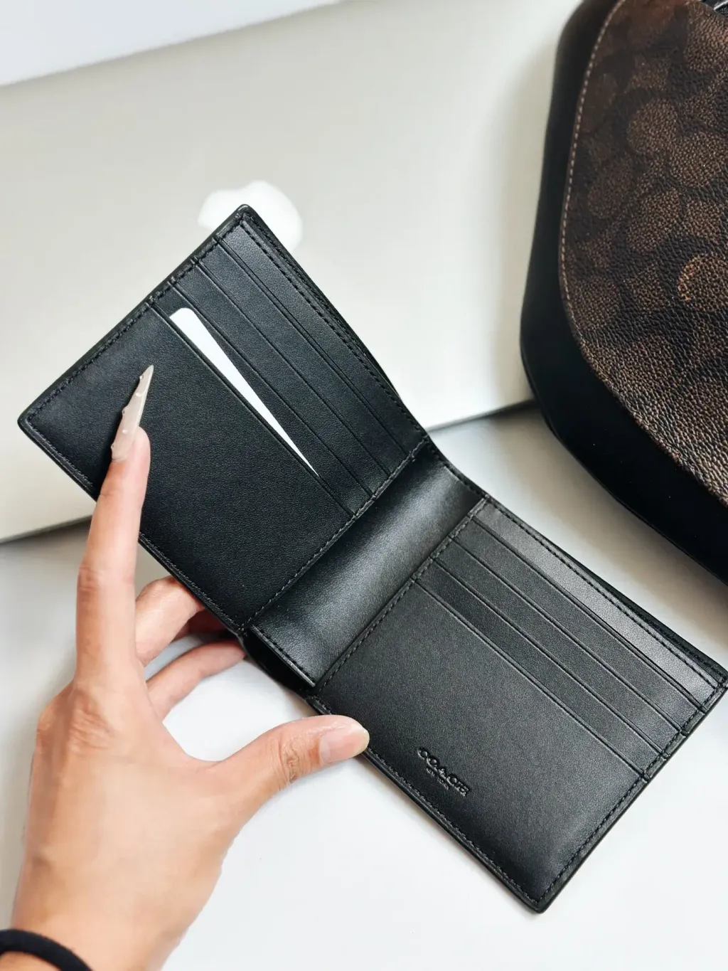 JuzBeauty_JuzBeautyMalaysia_JuzPretty_Authentic_Kbeauty_Malaysia_Skin_Care_Cosmetics_Jbeauty_Health_Care_korean_streetwear_US_Luxury_COACH CX209 3 in 1 Wallet In Blocked Signature Canvas 男款钱包 卡包4