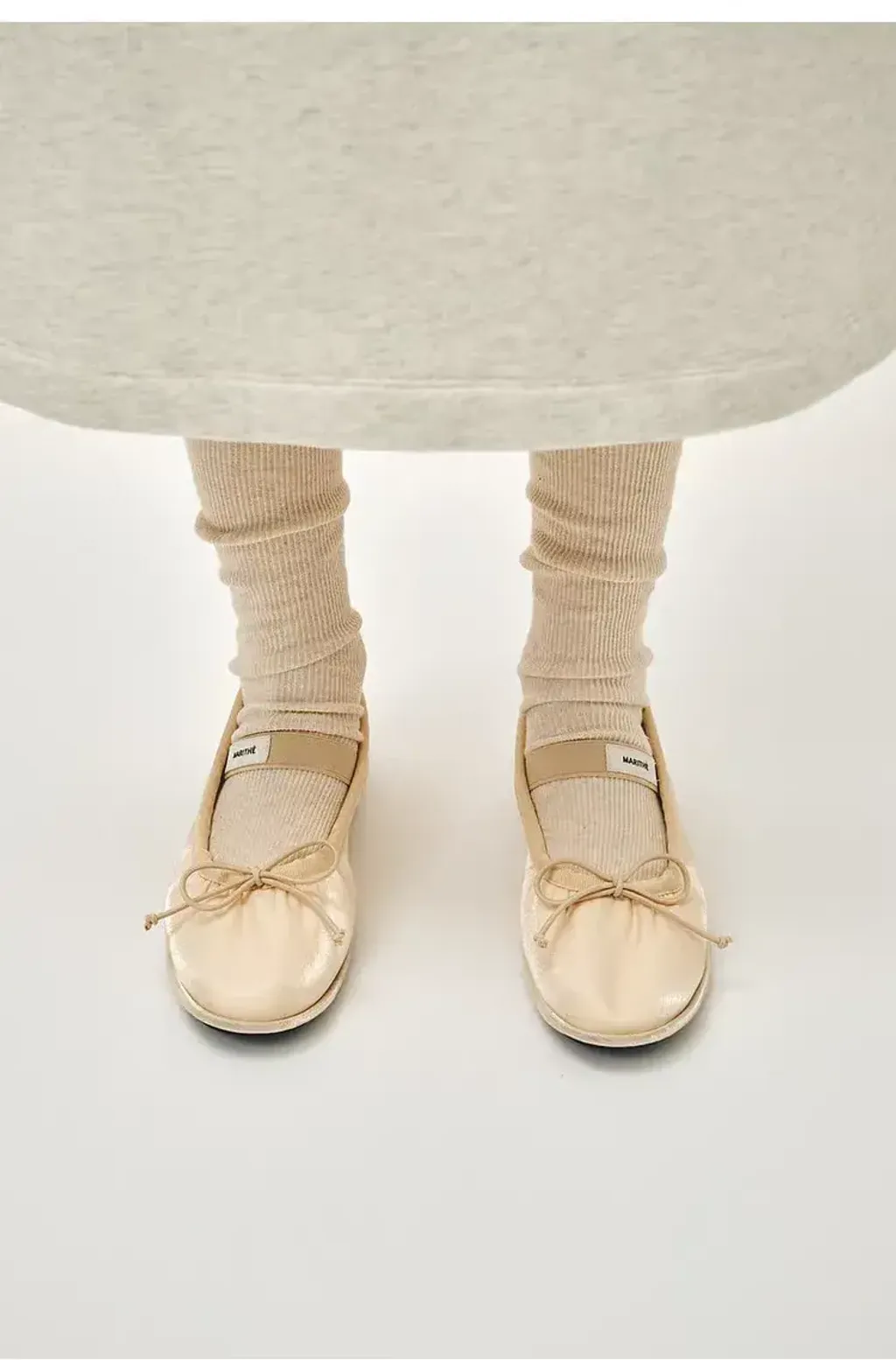 JuzBeauty_JuzBeautyMalaysia_JuzPretty_Authentic_Kbeauty_Malaysia_Skin_Care_Cosmetics_K-Beauty_Health_Care_korean_streetwear_US_Luxury_MARITHE W Banding Ribbon Flat Shoes 芭蕾鞋8