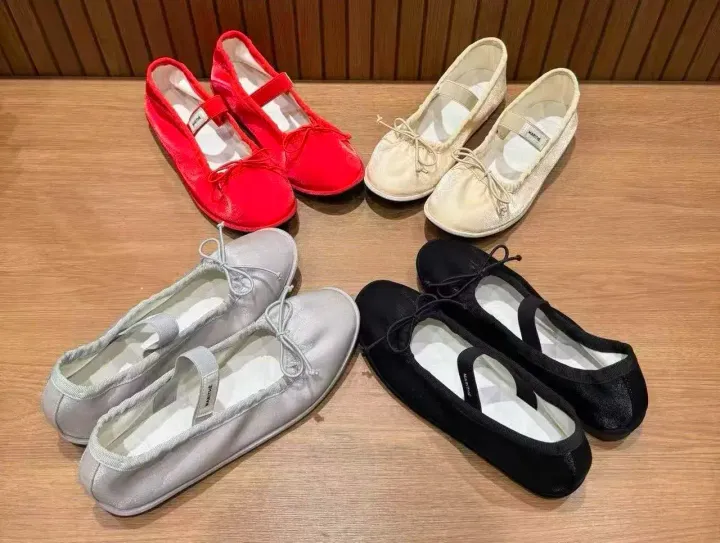 JuzBeauty_JuzBeautyMalaysia_JuzPretty_Authentic_Kbeauty_Malaysia_Skin_Care_Cosmetics_K-Beauty_Health_Care_korean_streetwear_US_Luxury_MARITHE W Banding Ribbon Flat Shoes 芭蕾鞋5