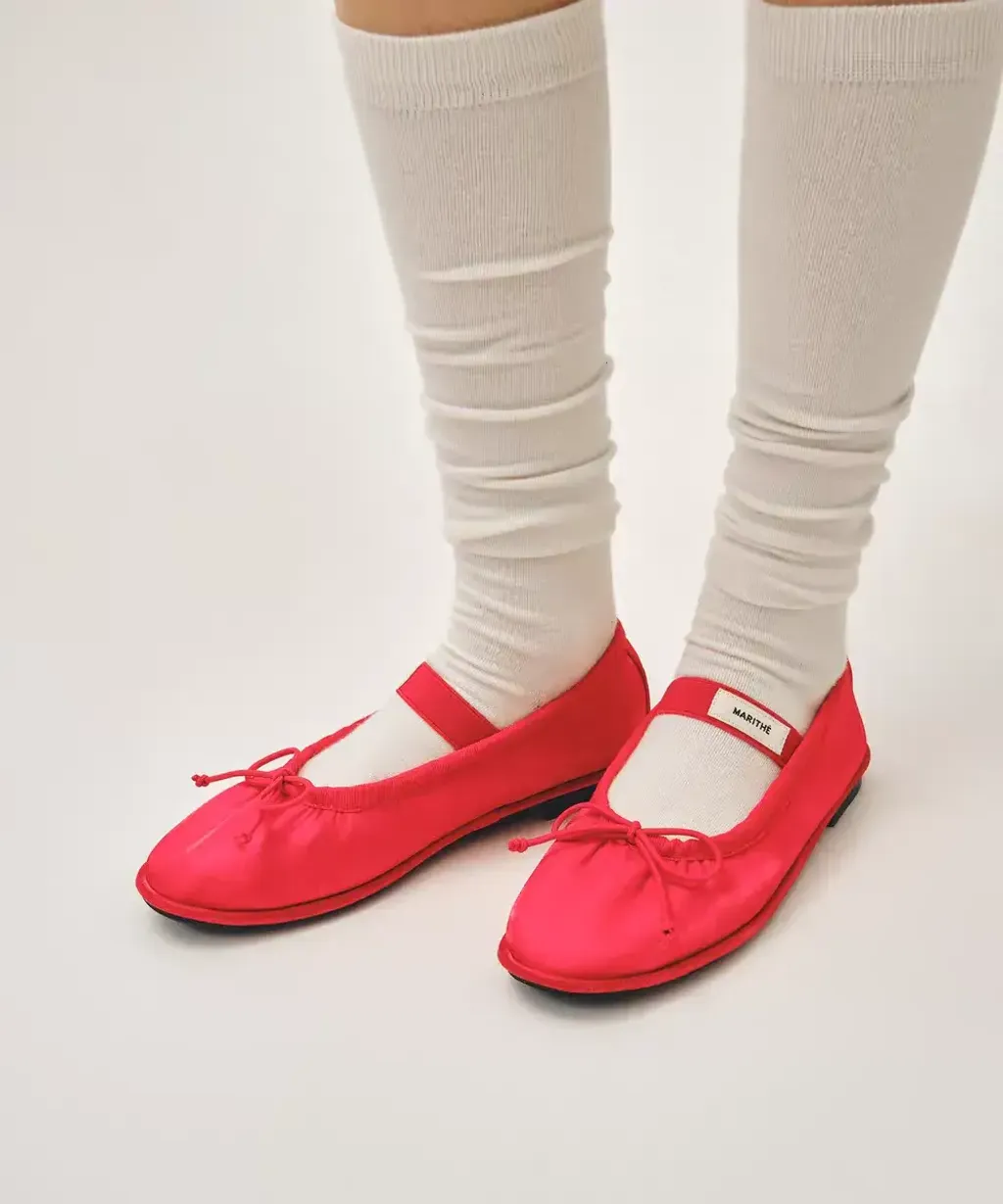 JuzBeauty_JuzBeautyMalaysia_JuzPretty_Authentic_Kbeauty_Malaysia_Skin_Care_Cosmetics_K-Beauty_Health_Care_korean_streetwear_US_Luxury_MARITHE W Banding Ribbon Flat Shoes 芭蕾鞋16