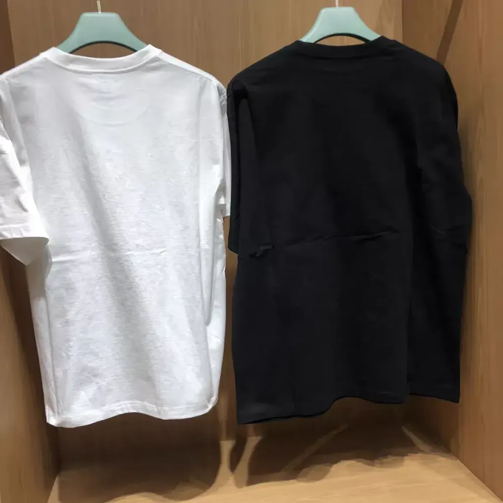 JuzBeauty_JuzBeautyMalaysia_JuzPretty_Authentic_Kbeauty_Malaysia_Skin_Care_Cosmetics_K-Beauty_Health_Care_korean_streetwear_US_Luxury_ADLV x LINE FRIENDS 15th Party Line Friends Short Sleeve T-Shirt Tee 上衣16