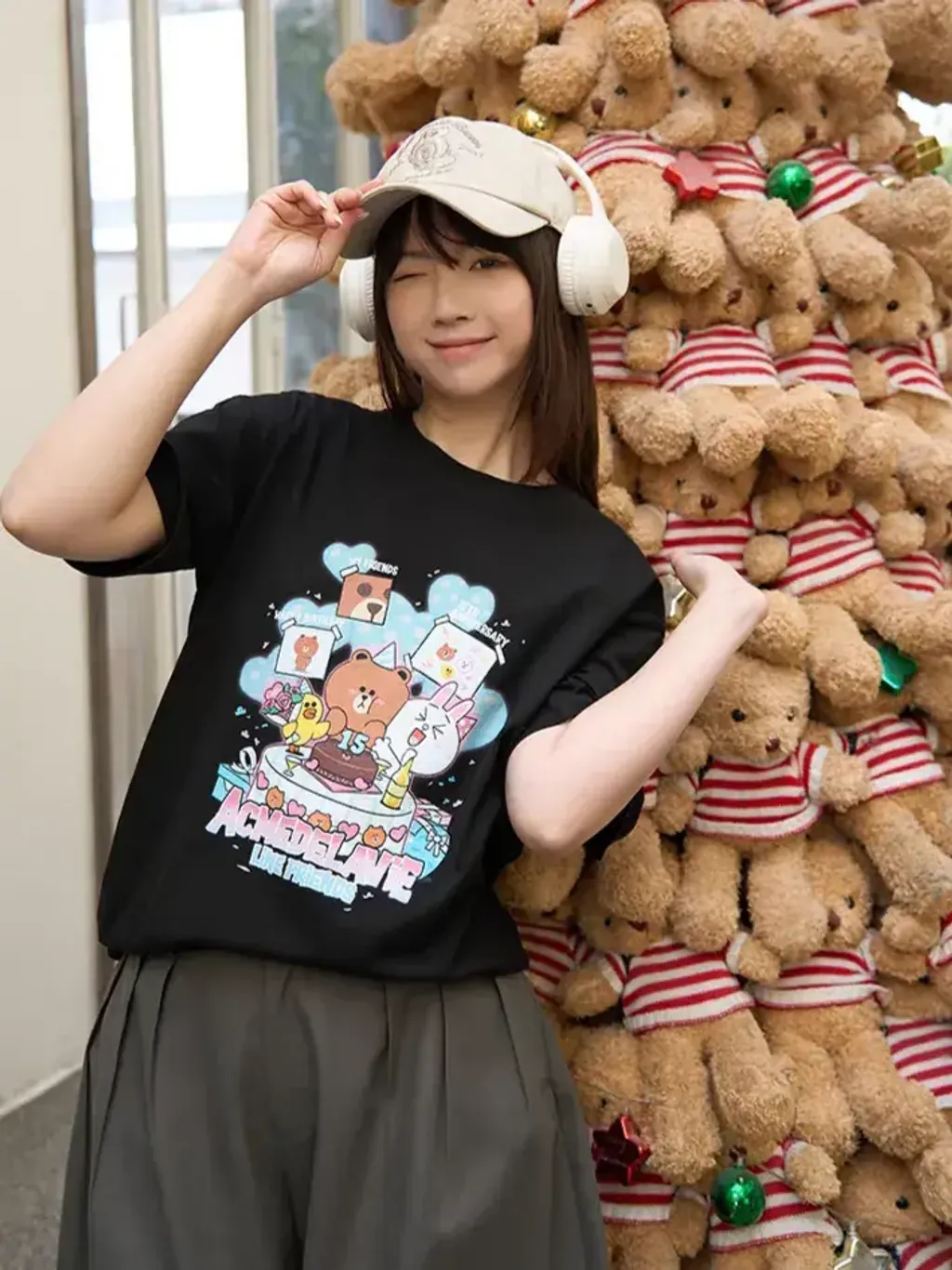 JuzBeauty_JuzBeautyMalaysia_JuzPretty_Authentic_Kbeauty_Malaysia_Skin_Care_Cosmetics_K-Beauty_Health_Care_korean_streetwear_US_Luxury_ADLV x LINE FRIENDS 15th Party Line Friends Short Sleeve T-Shirt Tee 上衣11