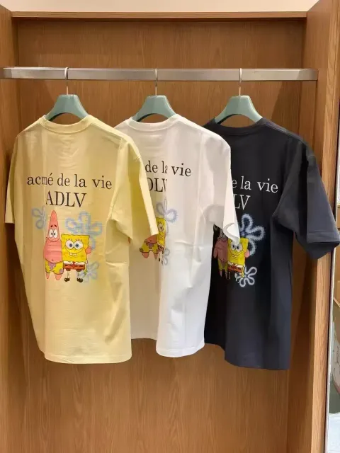 JuzBeauty_JuzBeautyMalaysia_JuzPretty_Authentic_Kbeauty_Malaysia_Skin_Care_Cosmetics_K-Beauty_Health_Care_korean_streetwear_US_Luxury_ADLV x SPONGEBOB Basic Logo Short Sleeve T-Shirt Tee 上衣5
