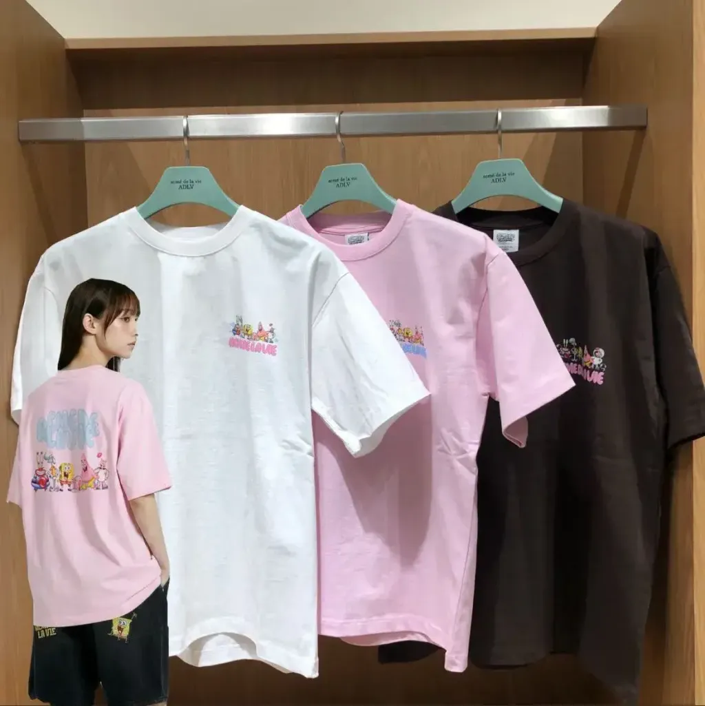 JuzBeauty_JuzBeautyMalaysia_JuzPretty_Authentic_Kbeauty_Malaysia_Skin_Care_Cosmetics_K-Beauty_Health_Care_korean_streetwear_US_Luxury_ADLV x SPONGEBOB Bubble Font Spongebob Short Sleeve T-Shirt Tee 上衣4.jpg