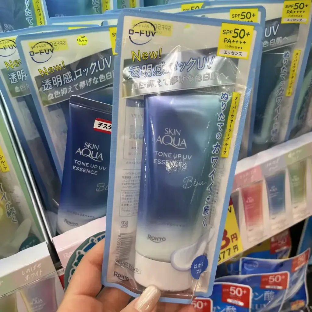 JuzBeauty_JuzBeautyMalaysia_JuzPretty_Authentic_Kbeauty_Malaysia_Skin_Care_Cosmetics_K-beauty_Health_Care_korean_streetwear_ROHTO SKIN AQUA Tone Up UV Essence Sunscreen 多色调色防晒5