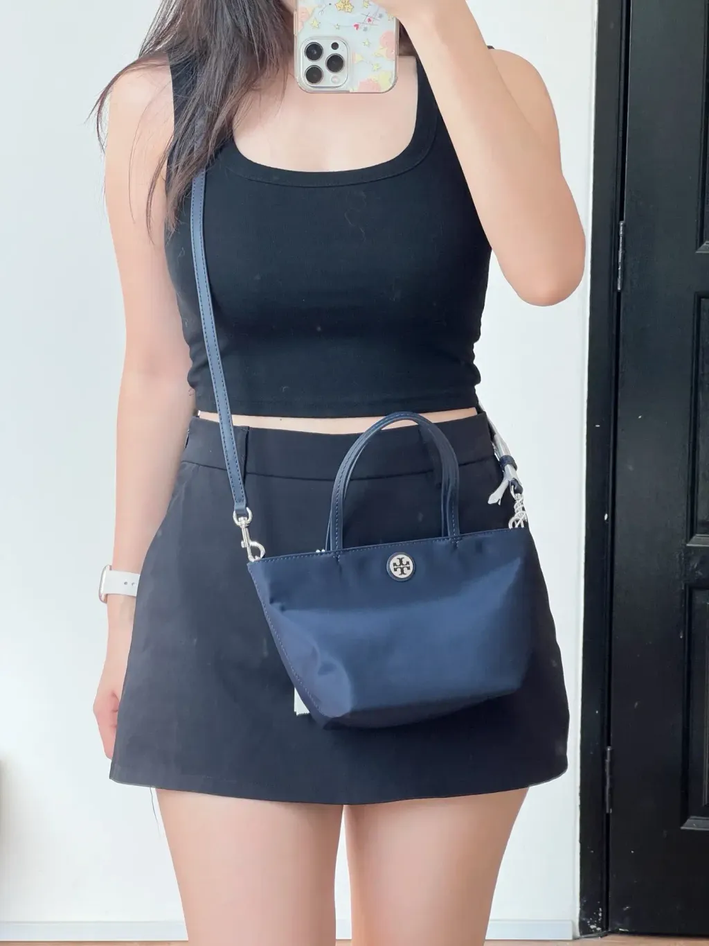 JuzBeauty_JuzBeautyMalaysia_JuzPretty_Authentic_Kbeauty_Malaysia_Skin_Care_Cosmetics_Jbeauty_Health_Care_korean_streetwear_US_Luxury_TORY BURCH 167913 0525 Nylon Mini Tote In Navy 托特包2