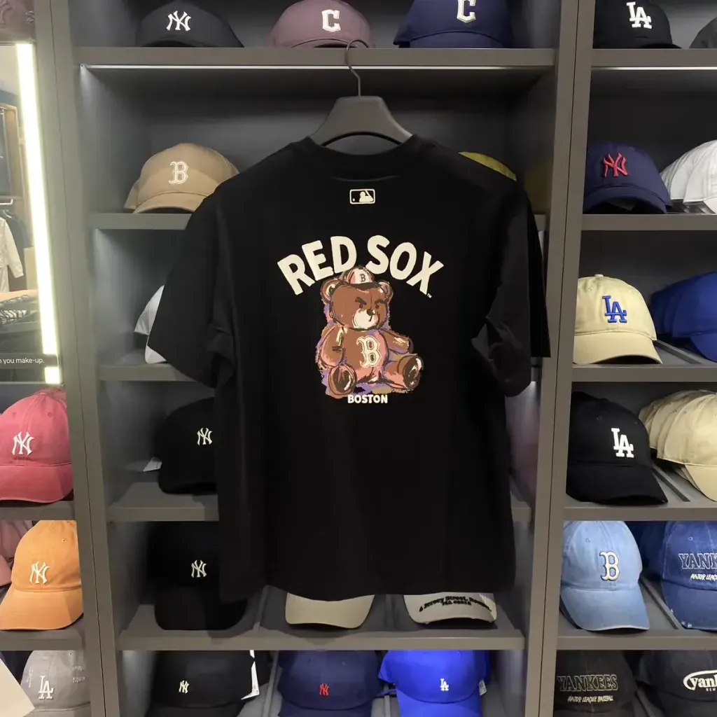 JuzBeauty_JuzBeautyMalaysia_JuzPretty_Authentic_Kbeauty_Malaysia_Skin_Care_Cosmetics_K-beauty_Health_Care_korean_streetwear_MLB Mega Bear Back Graphic Over Fit T-Shirt Tee 3ATSN7163 上衣10