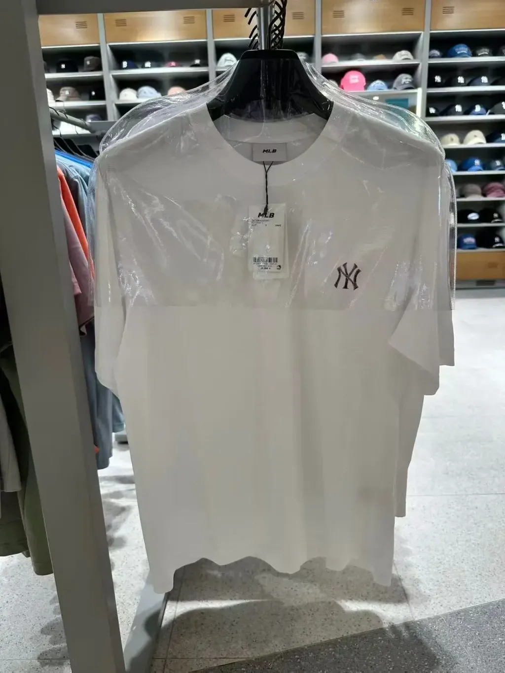 JuzBeauty_JuzBeautyMalaysia_JuzPretty_Authentic_Kbeauty_Malaysia_Skin_Care_Cosmetics_K-beauty_Health_Care_korean_streetwear_MLB Basic Light Weight Over Fit T-Shirt Tee 3ATSB0363 上衣4