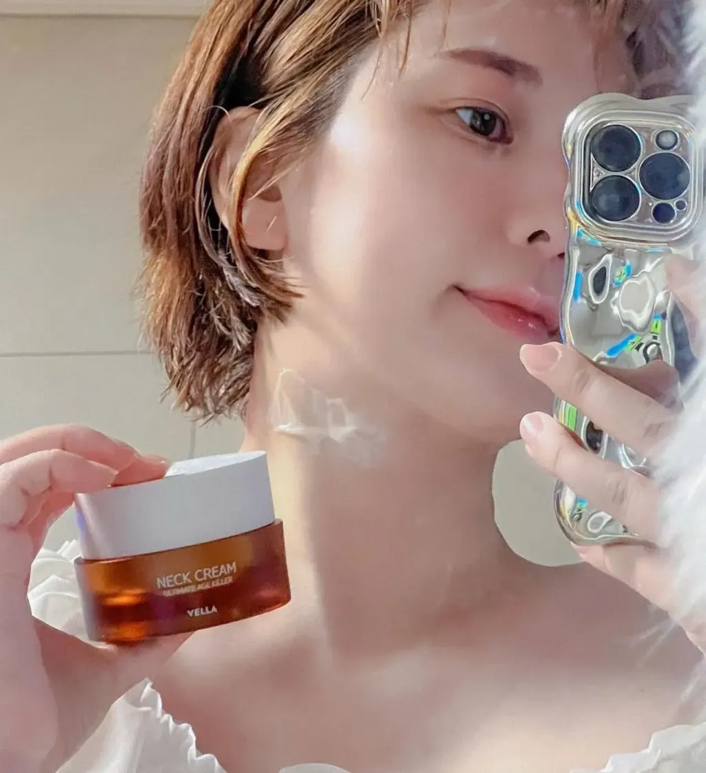 JuzBeauty_JuzBeautyMalaysia_JuzPretty_Authentic_Kbeauty_Malaysia_Skin_Care_Cosmetics_K-beauty_Health_Care_korean_streetwear_VELLA Neck Cream 赋活美白颈霜5