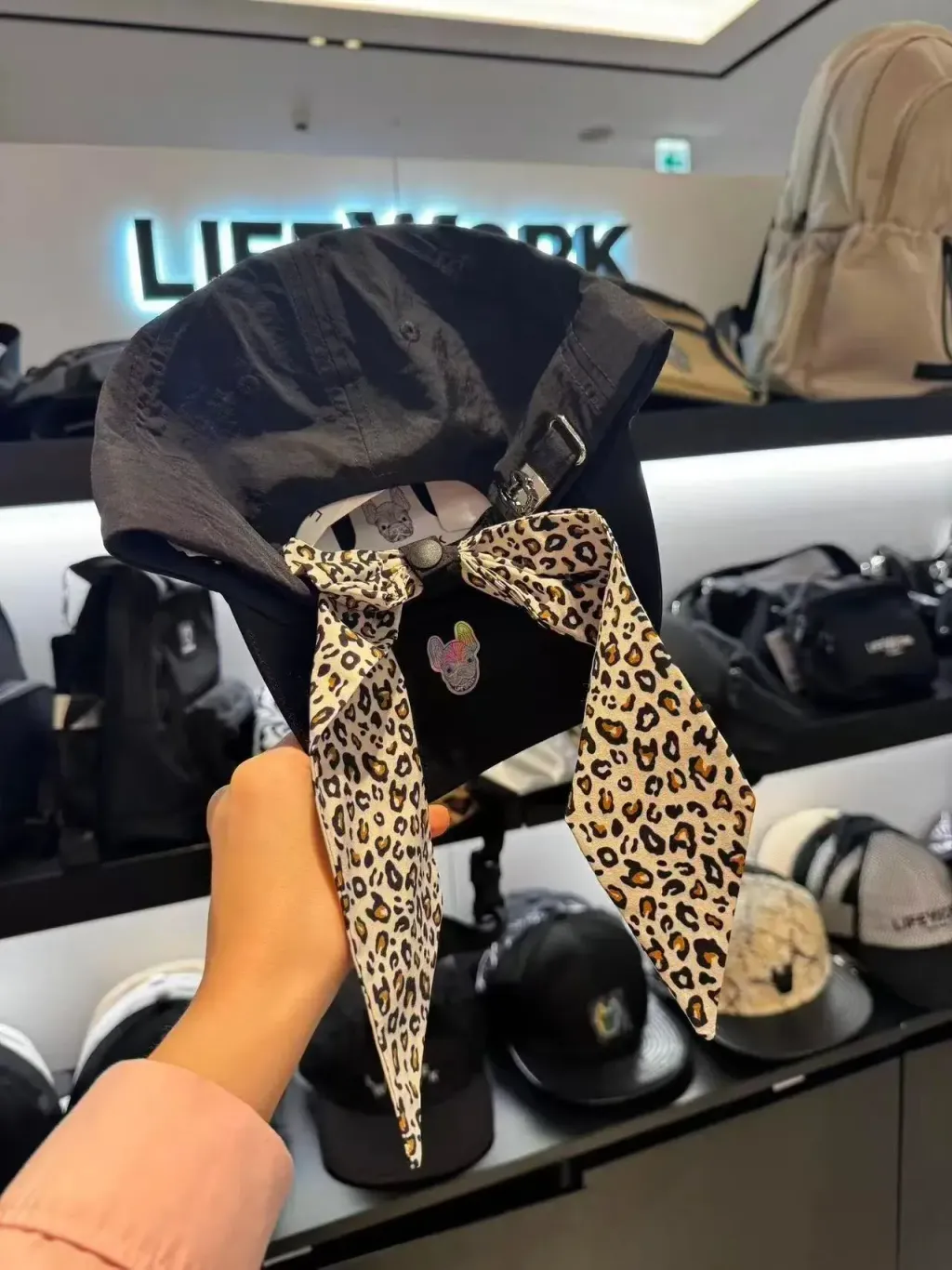 JuzBeauty-JuzBeautyMalaysia-JuzPretty-Authentic-Kbeauty-Malaysia-Skin-Care-Cosmetics-K-beauty-Health-Care-LIFEWORK Leopard Print Ribbon Radog Ball Cap LW265CP731 帽5.jpg