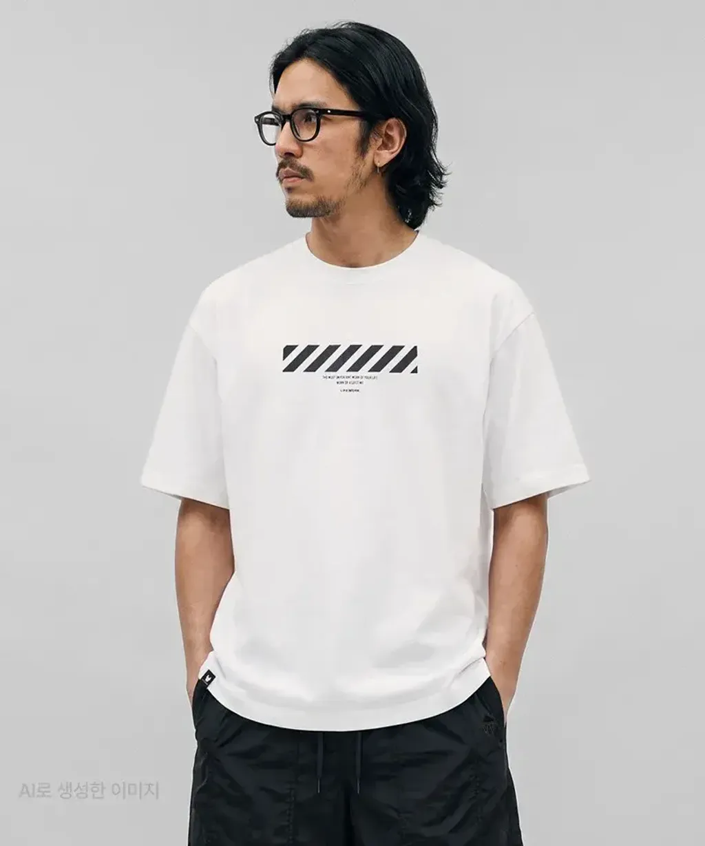 JuzBeauty-JuzBeautyMalaysia-JuzPretty-Authentic-Kbeauty-Malaysia-Skin-Care-Cosmetics-K-beauty-Health-Care-LIFEWORK Standard Block Hipdog Short Sleeve T-shirt Tee LW262TS455 上衣3