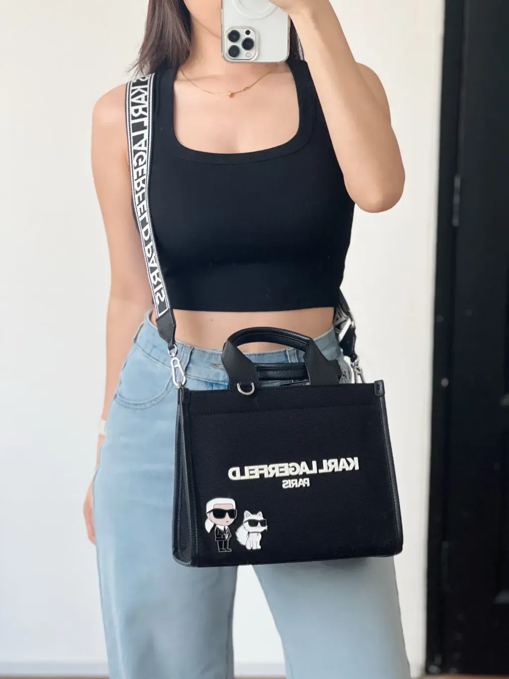 JuzBeauty_JuzBeautyMalaysia_JuzPretty_Authentic_Kbeauty_Malaysia_Skin_Care_Cosmetics_K-beauty_Health_Care_korean_streetwear_KARL LAGERFELD L6ADH3EP Kristina Small Crossbody Canvas 斜挎包4.jpg