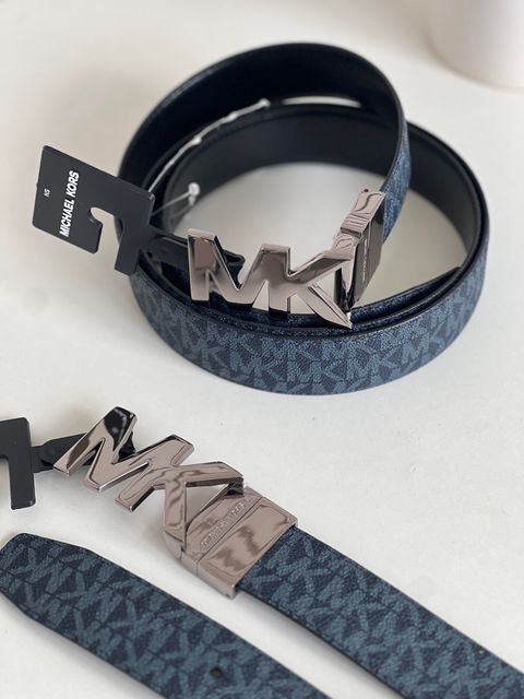 JuzBeauty_JuzBeautyMalaysia_JuzPretty_Authentic_Kbeauty_Malaysia_Skin_Care_Cosmetics_K-beauty_Health_Care_korean_streetwear_MICHAEL KORS 36S1LBLY1B Reversible Jet Set Belt 34Mm In Blue 男款腰带3.jpg
