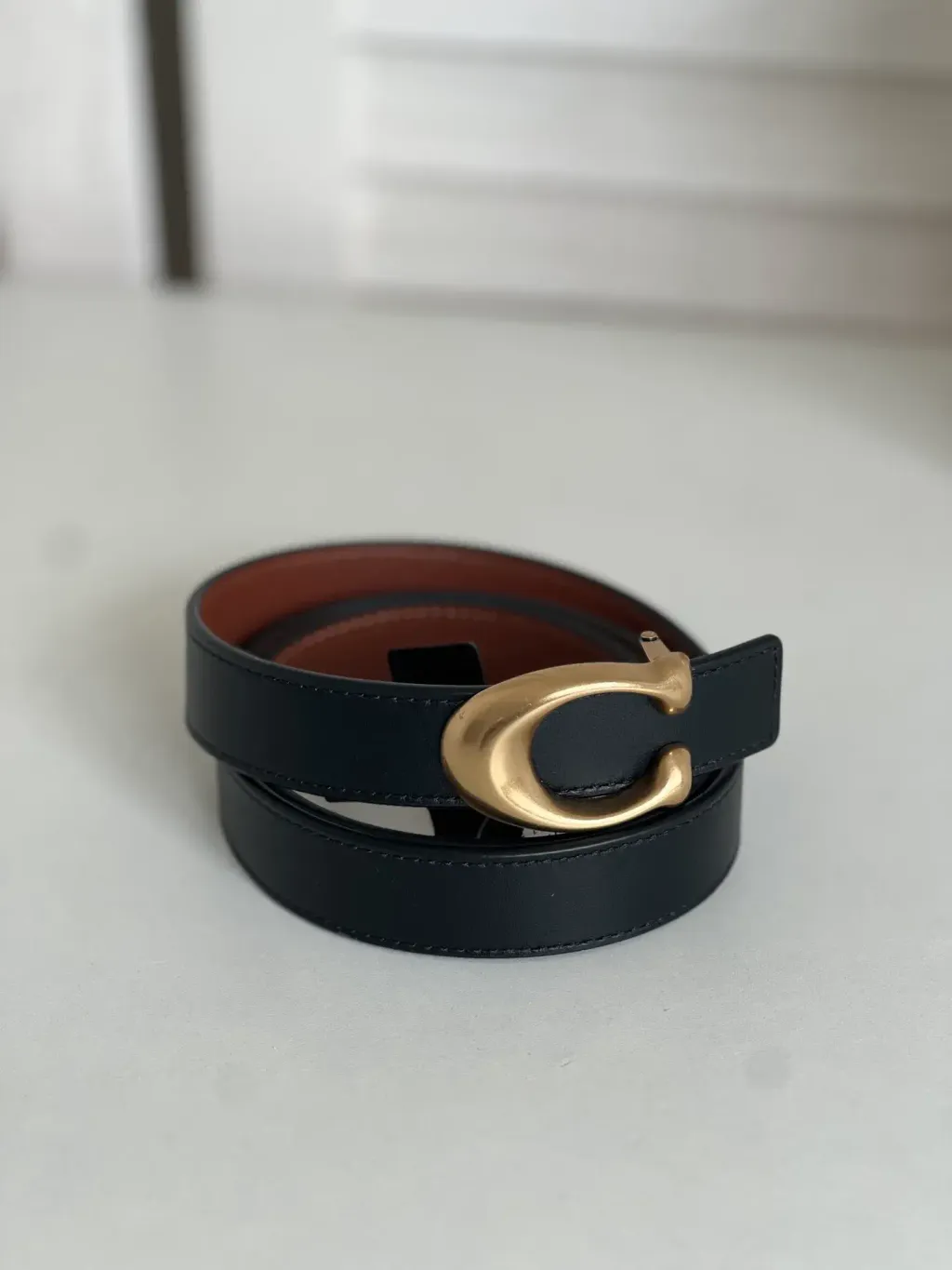 JuzBeauty_JuzBeautyMalaysia_JuzPretty_Authentic_Kbeauty_Malaysia_Skin_Care_Cosmetics_K-beauty_Health_Care_korean_streetwear_COACH 78170 Signature Buckle Reversible Belt (25MM) 女款腰带3.jpg
