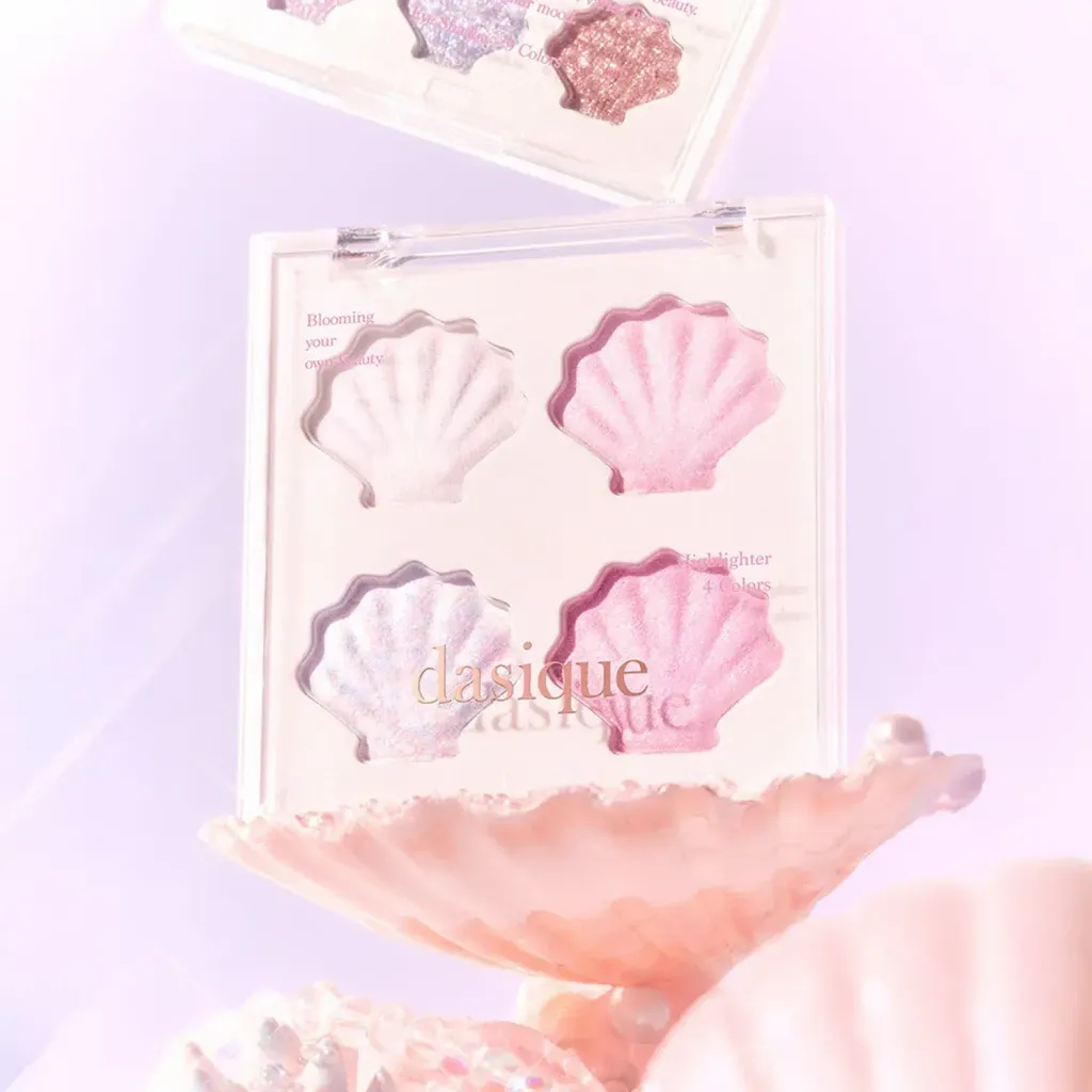JuzBeauty_JuzBeautyMalaysia_JuzPretty_Authentic_Kbeauty_Malaysia_Skin_Care_Cosmetics_K-beauty_Health_Care_korean_streetwear_DASIQUE Shine Glowy Highlighter Palette 01 Twinkle Mermaid 人鱼贝壳高光6