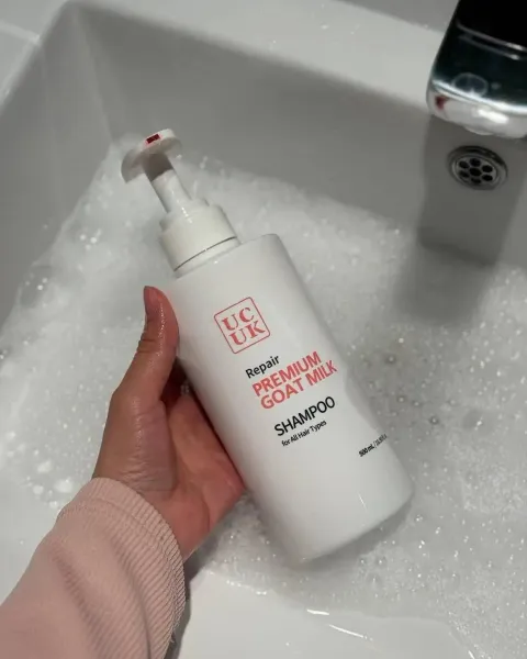 JuzBeauty_JuzBeautyMalaysia_JuzPretty_Authentic_Kbeauty_Malaysia_Skin_Care_Cosmetics_K-beauty_Health_Care_korean_streetwear_UCUK Premium Goat Milk Repair Shampoo 牛油果山羊奶洗发水