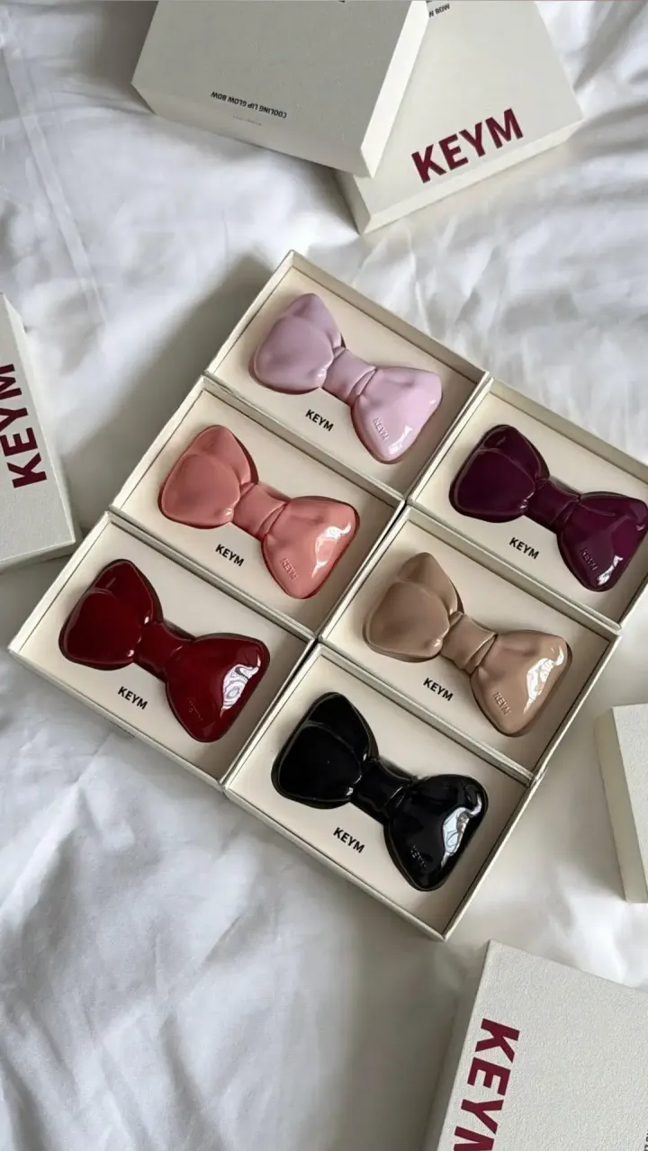 JuzBeauty_JuzBeautyMalaysia_JuzPretty_Authentic_Kbeauty_Malaysia_Skin_Care_Cosmetics_K-beauty_Health_Care_korean_streetwear_KEYM Lip Glow Bow 蝴蝶结水光唇釉吊饰1
