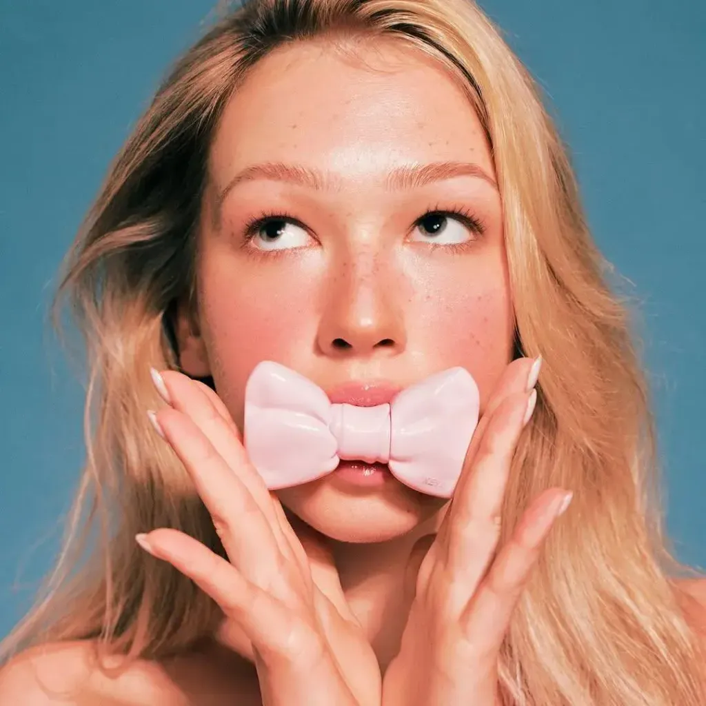 JuzBeauty_JuzBeautyMalaysia_JuzPretty_Authentic_Kbeauty_Malaysia_Skin_Care_Cosmetics_K-beauty_Health_Care_korean_streetwear_KEYM Lip Glow Bow 蝴蝶结水光唇釉吊饰6