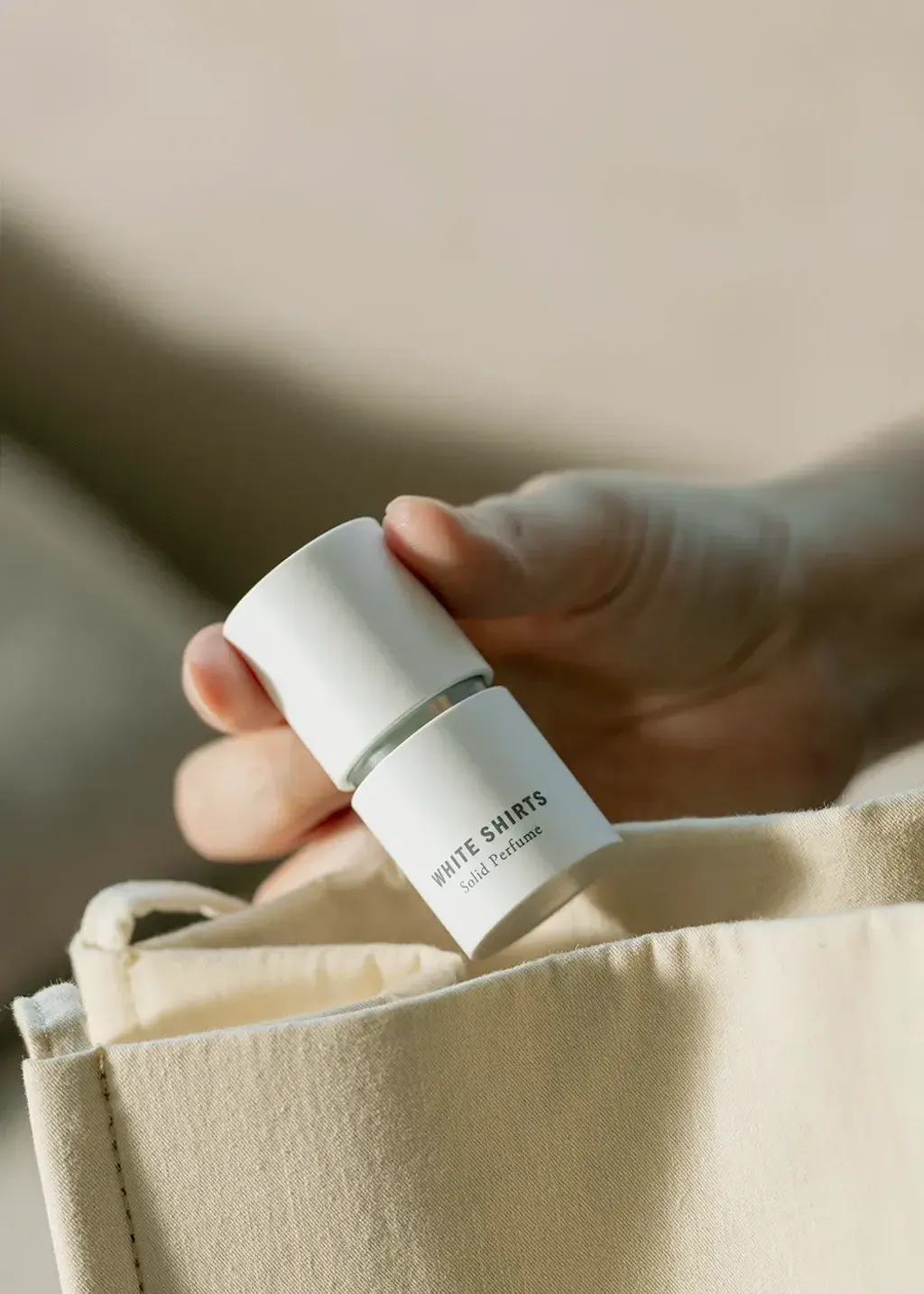 JuzBeauty_JuzBeautyMalaysia_JuzPretty_Authentic_Kbeauty_Malaysia_Skin_Care_Cosmetics_K-beauty_Health_Care_korean_streetwear_LOE Solid Perfume Stick 固体香膏5