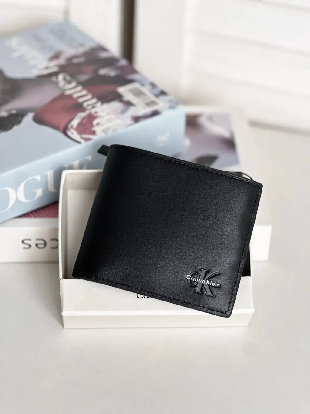 JuzBeauty_JuzBeautyMalaysia_JuzPretty_Authentic_Kbeauty_Malaysia_Skin_Care_Cosmetics_K-beauty_Health_Care_korean_streetwear_CALVIN KLEIN 4300144136 Men Wallet Boxed in Black 男款钱包4