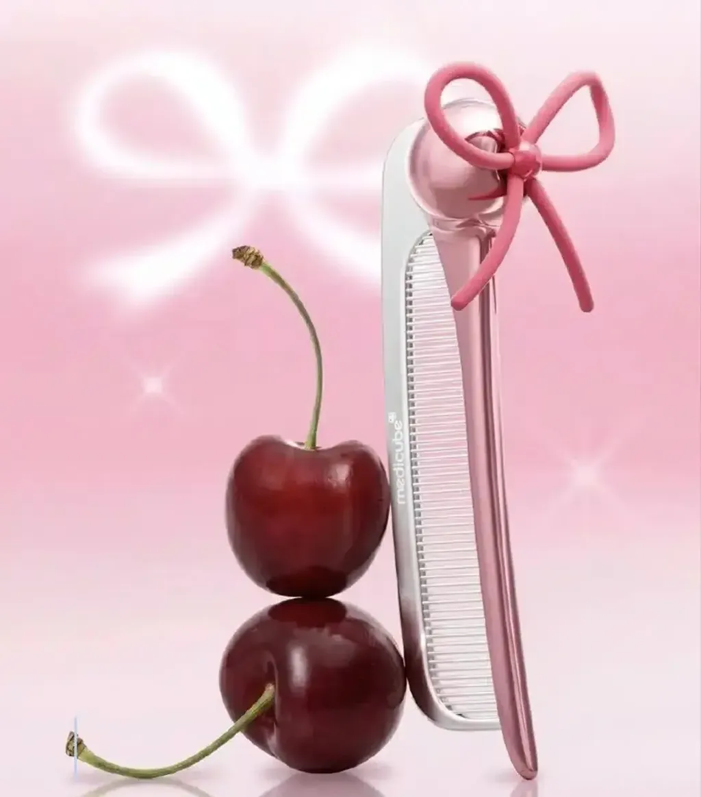 JuzBeauty_JuzBeautyMalaysia_JuzPretty_Authentic_Kbeauty_Malaysia_Skin_Care_Cosmetics_K-beauty_Health_Care_korean_streetwear_MEDICUBE × FOREVER CHERRY Ribbon Cherry Glass Hair Comb 蝴蝶结樱桃发梳1