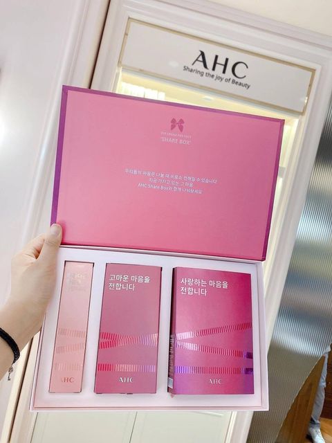 JuzBeauty_JuzBeautyMalaysia_Authentic_Kbeauty_AHC_Eye_Cream_for_Face_Share_Box.jpg