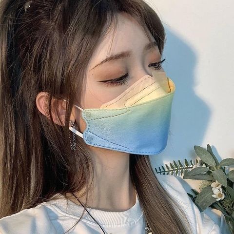 JuzBeauty_JuzBeautyMalaysia_JuzPretty_Authentic_Kbeauty_Jbeauty_KF94_Gradient_Mask_ (1).jpg