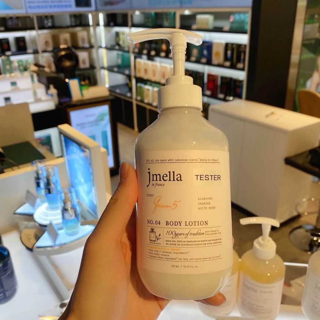 JuzBeauty_JuzBeautyMalaysia_JuzPretty_Authentic_Kbeauty_Malaysia_Skin_Care_Cosmetics_Jbeauty_Australia_Health_Care_jmella_in_france_Body_Lotion_ (3).jpg