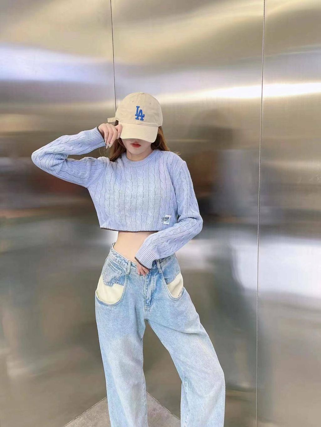 JuzBeauty_JuzBeautyMalaysia_JuzPretty_Authentic_Kbeauty_Malaysia_Skin_Care_Cosmetics_Jbeauty_Australia_Health_Care_korean_streetwear_OiOi Cable Crop Sweater 52BHFWCKN099