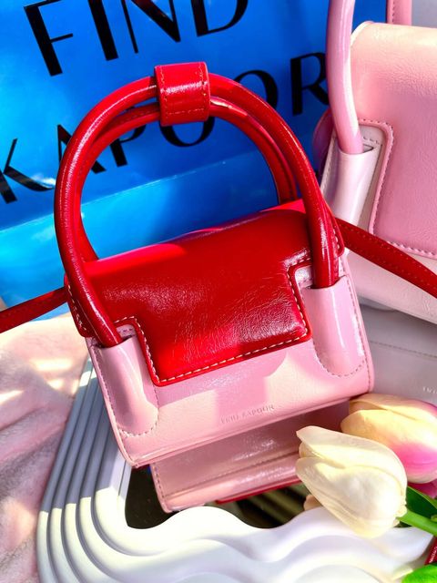 JuzBeauty_JuzBeautyMalaysia_JuzPretty_Authentic_Kbeauty_Malaysia_Skin_Care_Cosmetics_Jbeauty_Australia_Health_Care_korean_streetwear_Find Kapoor Marty Bag 12 mini bag 3