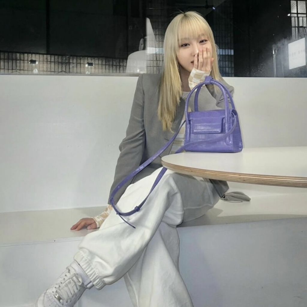 JuzBeauty_JuzBeautyMalaysia_JuzPretty_Authentic_Kbeauty_Malaysia_Skin_Care_Cosmetics_Jbeauty_Australia_Health_Care_korean_streetwear_FIND KAPOOR Marty Bag 18 3