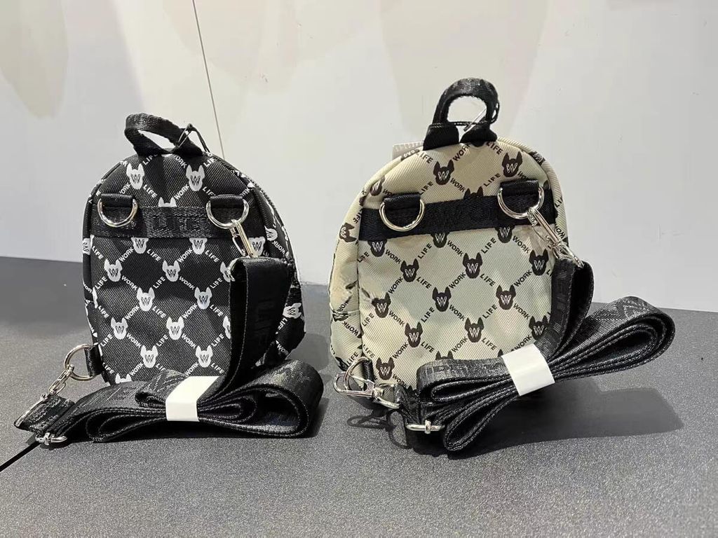 JuzBeauty_JuzBeautyMalaysia_JuzPretty_Authentic_Kbeauty_Malaysia_Skin_Care_Cosmetics_Jbeauty_Health_Care_korean_streetwear_LifeWork Mini Jacquard Monogram 2WAY Bag LW235BG410 LifeWork 斜挎包2